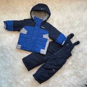 Oshkosh 2 Piece Snow Coat & Bibs - 12 months